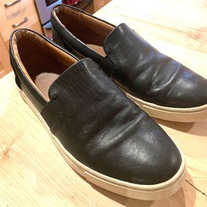 Black Frye leather slip-on loafers